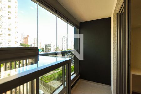 Varanda de kitnet/studio para alugar com 1 quarto, 26m² em Sumarezinho, São Paulo