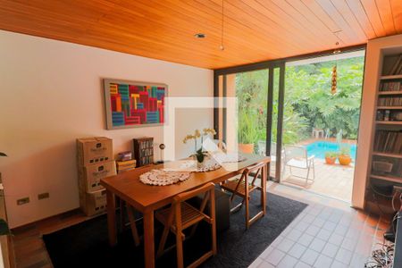 Sala de casa à venda com 4 quartos, 226m² em Instituto de Previdencia, São Paulo