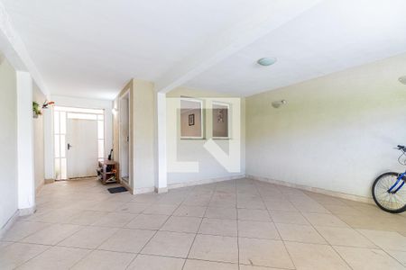 Casa para alugar com 350m², 4 quartos e 2 vagas Casa para alugar com 350m², 4 quartos e 2 vagasGaragem