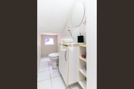 Lavabo de casa para alugar com 4 quartos, 350m² em Jardim Marcel, São Paulo