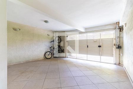 Casa para alugar com 350m², 4 quartos e 2 vagas Casa para alugar com 350m², 4 quartos e 2 vagasGaragem