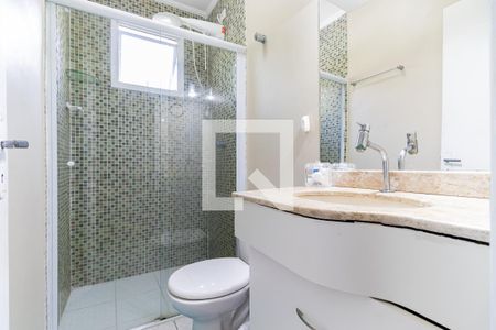 Casa para alugar com 350m², 4 quartos e 2 vagas Casa para alugar com 350m², 4 quartos e 2 vagasBanheiro do Corredor