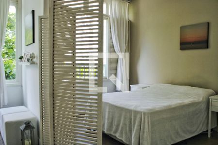 Quarto de apartamento para alugar com 2 quartos, 53m² em Centro, Guarujá