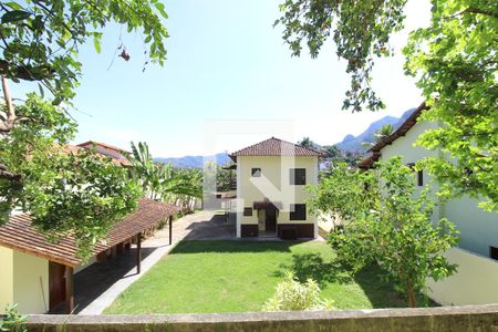 Casa para alugar com 170m², 4 quartos e 3 vagasVista quintal fundos