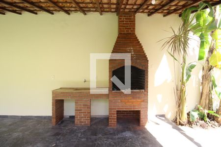 Casa para alugar com 170m², 4 quartos e 3 vagasChurrasqueira
