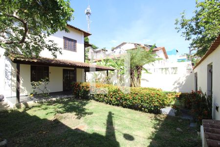 Casa para alugar com 170m², 4 quartos e 3 vagasQuintal da frente