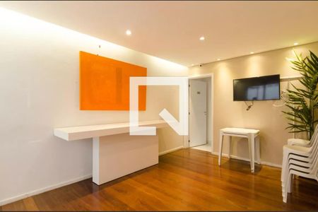 Apartamento à venda com 66m², 3 quartos e 1 vaga Apartamento à venda com 66m², 3 quartos e 1 vagaÁrea comum - Salão de festas