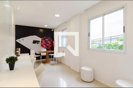 Apartamento à venda com 66m², 3 quartos e 1 vaga Apartamento à venda com 66m², 3 quartos e 1 vagaSala de Jogos