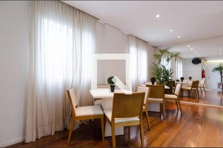 Apartamento à venda com 66m², 3 quartos e 1 vaga Apartamento à venda com 66m², 3 quartos e 1 vagaÁrea comum - Salão de festas