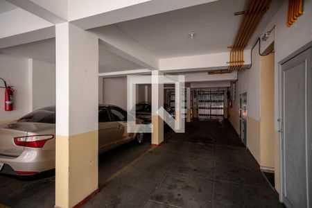 Apartamento para alugar com 100m², 3 quartos e 1 vaga Apartamento para alugar com 100m², 3 quartos e 1 vagaGaragem