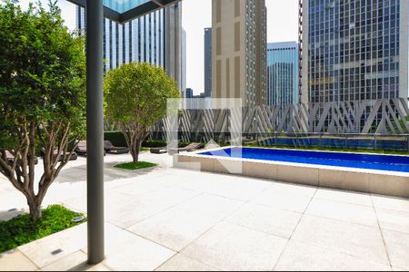 Apartamento à venda com 44m², 1 quarto e 1 vaga Apartamento à venda com 44m², 1 quarto e 1 vagaÁrea comum - Piscina Externa