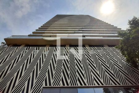 Apartamento à venda com 44m², 1 quarto e 1 vaga Apartamento à venda com 44m², 1 quarto e 1 vagaFachada