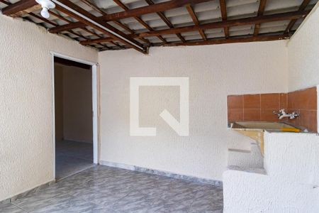 Casa para alugar com 60m², 2 quartos e 1 vaga Casa para alugar com 60m², 2 quartos e 1 vagaÁrea de Serviço