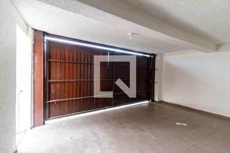 Casa para alugar com 60m², 2 quartos e 1 vaga Casa para alugar com 60m², 2 quartos e 1 vagaGaragem