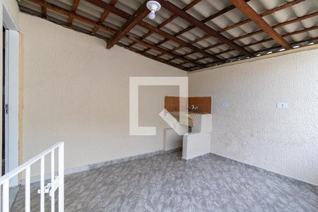 Casa para alugar com 60m², 2 quartos e 1 vaga Casa para alugar com 60m², 2 quartos e 1 vagaÁrea de Serviço