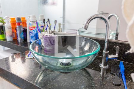 Apartamento à venda com 130m², 2 quartos e 2 vagasDetalhe do Banheiro