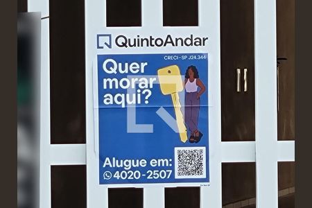 Apartamento à venda com 130m², 2 quartos e 2 vagasPlaquinha instalada no portão do imóvel