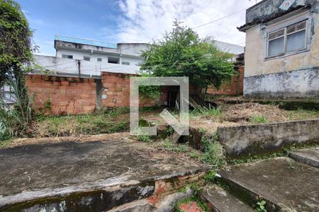 Casa à venda com 200m², 3 quartos e 2 vagasQuintal