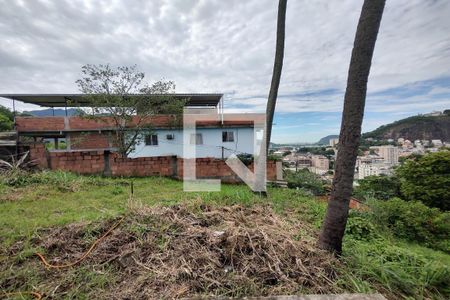 Casa à venda com 200m², 3 quartos e 2 vagasQuintal