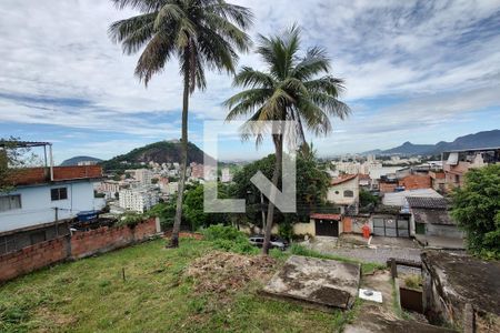 Casa à venda com 200m², 3 quartos e 2 vagasQuintal