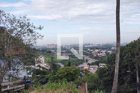 Casa à venda com 200m², 3 quartos e 2 vagasQuintal