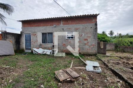 Casa à venda com 200m², 3 quartos e 2 vagasQuintal