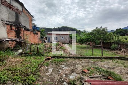 Casa à venda com 200m², 3 quartos e 2 vagasQuintal