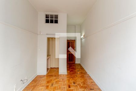 Sala/Quarto de kitnet/studio à venda com 1 quarto, 30m² em Centro, Rio de Janeiro