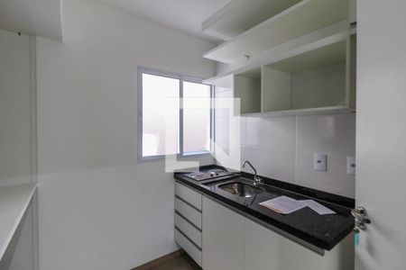 Cozinha de kitnet/studio para alugar com 1 quarto, 25m² em Jardim Independência, São Paulo