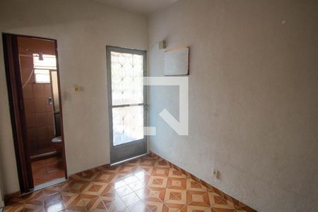 Quarto de casa à venda com 1 quarto, 70m² em Olaria, Rio de Janeiro