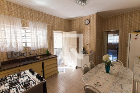 Casa à venda com 180m², 4 quartos e 1 vagaCozinha