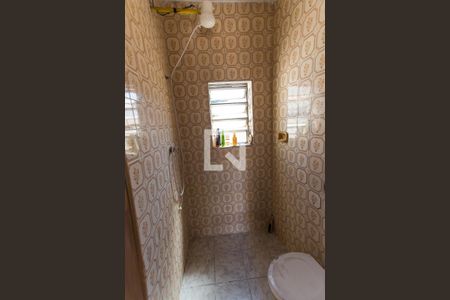 Casa à venda com 180m², 4 quartos e 1 vagaBanheiro 2 