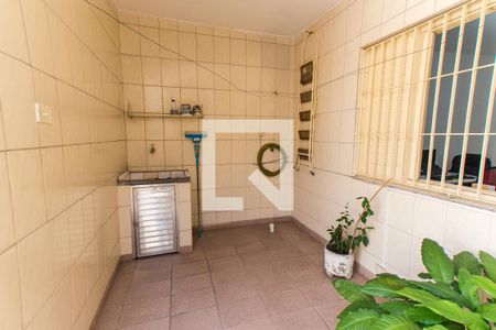 Casa à venda com 180m², 4 quartos e 1 vagaÁrea de Serviço  3