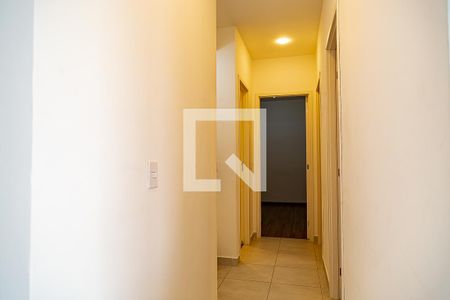 Apartamento para alugar com 56m², 3 quartos e sem vaga Apartamento para alugar com 56m², 3 quartos e sem vagaCorredor