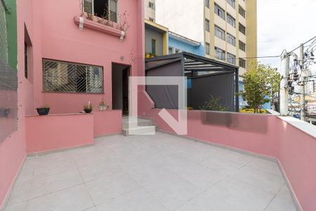 Casa para alugar com 160m², 3 quartos e 1 vaga Casa para alugar com 160m², 3 quartos e 1 vagaVaranda da Sala