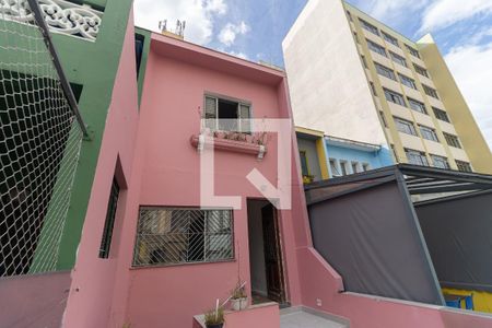 Casa para alugar com 160m², 3 quartos e 1 vaga Casa para alugar com 160m², 3 quartos e 1 vagaVista da Varanda da Sala