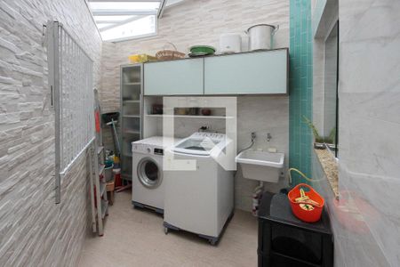 Casa à venda com 106m², 3 quartos e 4 vagasÁrea de Serviço