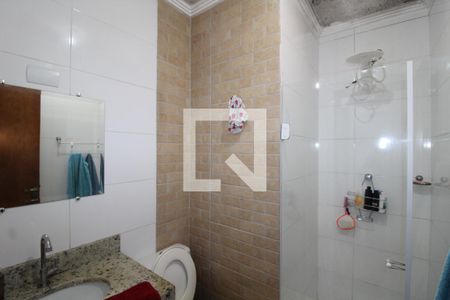 Banheiro suíte de casa à venda com 2 quartos, 82m² em Vila Carmem, São Paulo