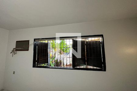 Casa à venda com 140m², 3 quartos e 1 vagaQuarto 1 - Janela