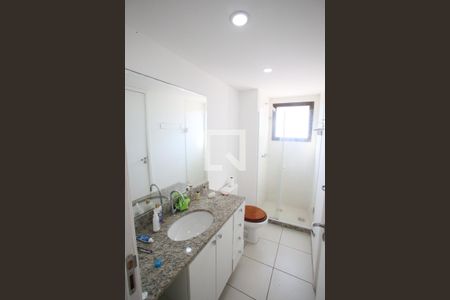 Apartamento à venda com 87m², 3 quartos e 1 vagaBanheiro da Suíte 3 Reversível