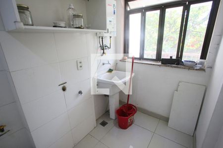 Apartamento à venda com 87m², 3 quartos e 1 vagaÁrea de Serviço