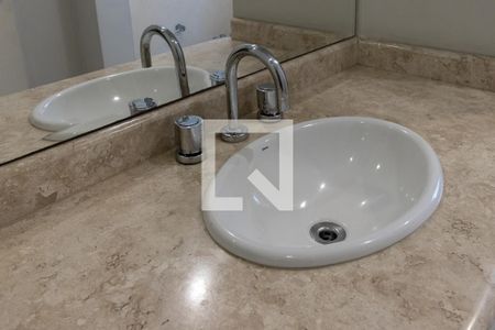 Apartamento à venda com 105m², 2 quartos e 1 vagaSuíte