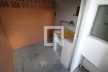 Casa para alugar com 24m², 1 quarto e sem vagaÁrea de Serviço