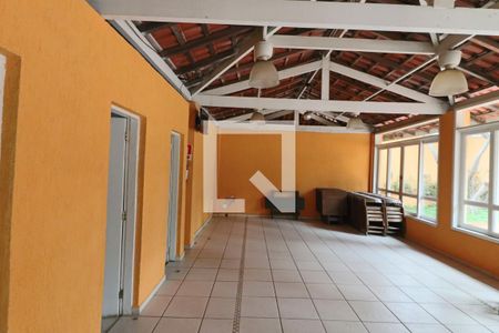 Casa à venda com 183m², 3 quartos e 2 vagas Casa à venda com 183m², 3 quartos e 2 vagasÁrea comum - Salão de festas