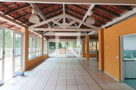 Casa à venda com 183m², 3 quartos e 2 vagas Casa à venda com 183m², 3 quartos e 2 vagasÁrea comum - Salão de festas