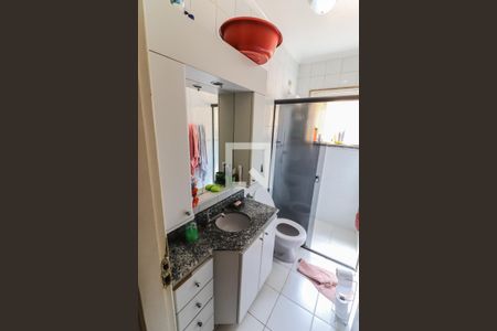 Casa à venda com 183m², 3 quartos e 2 vagas Casa à venda com 183m², 3 quartos e 2 vagasBanheiro