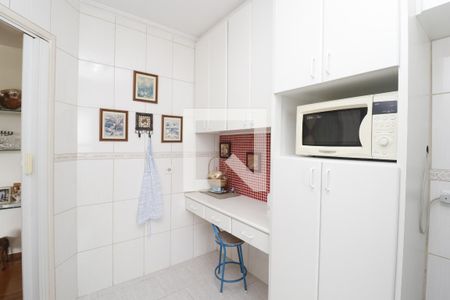 Apartamento à venda com 80m², 3 quartos e 2 vagasCozinha