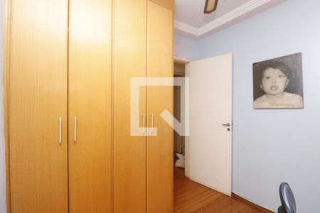 Apartamento à venda com 80m², 3 quartos e 2 vagasQuarto 2
