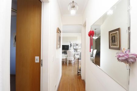 Apartamento à venda com 80m², 3 quartos e 2 vagasCorredor