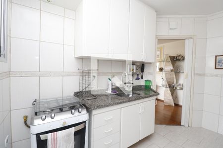 Apartamento à venda com 80m², 3 quartos e 2 vagasCozinha